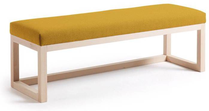 Kave Home Loya bank in mosterdgeel van massief beukenhout 128 cm