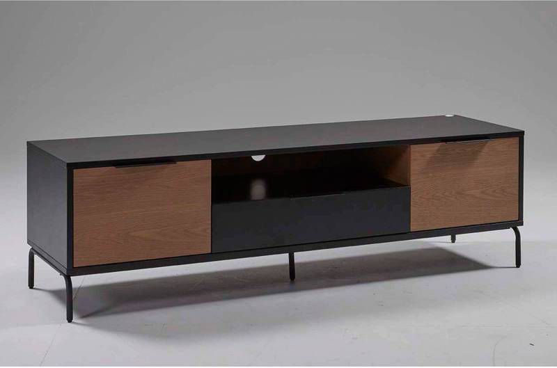 Kave Home Savoi MDF TV meubel met zwarte lak & staal, 170 x 50 cm