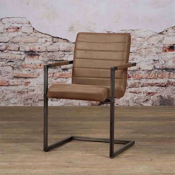 Towerliving Armstoel Rocca Bull bruin