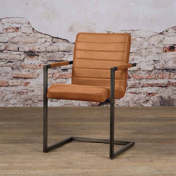 Towerliving Armstoel Rocca Bull cognac