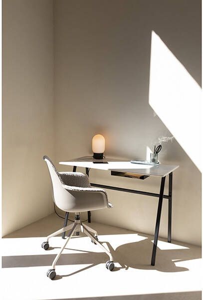 Zuiver bureau Good Plastic(100x50 cm )